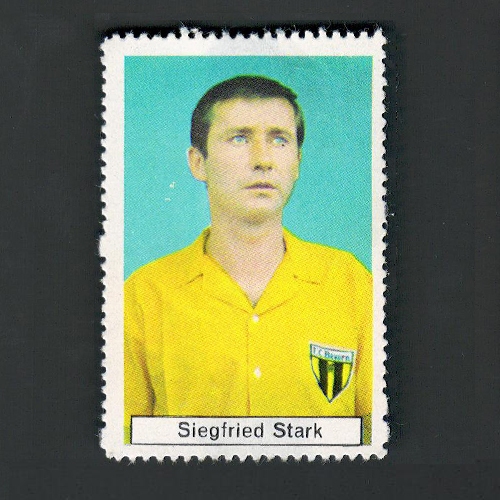 FUSSBALL-SAISON 1967 / 68 394 Siegfried Stark (Bayern Hof) Geb. 17. 2. 1940. Stürmer. SICKER – VERLAG GMBH FRANKFURT/M.