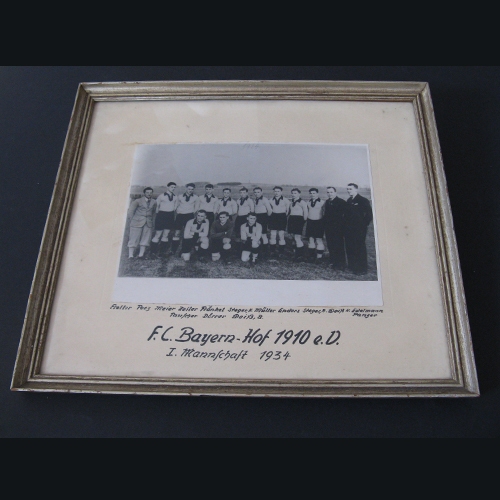 1. Mannschaft 1934: Hinten von links: Fretter, Peez, Meier, Zeiler, Fränkel, Steger H., Müller, Enders, Steger A., Weiß K., Edelmann, Panzer; vorne von links: Tauscher, Dörrer, Weiß B.