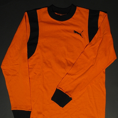 trikot_leihgabe_joerg_schneider_02