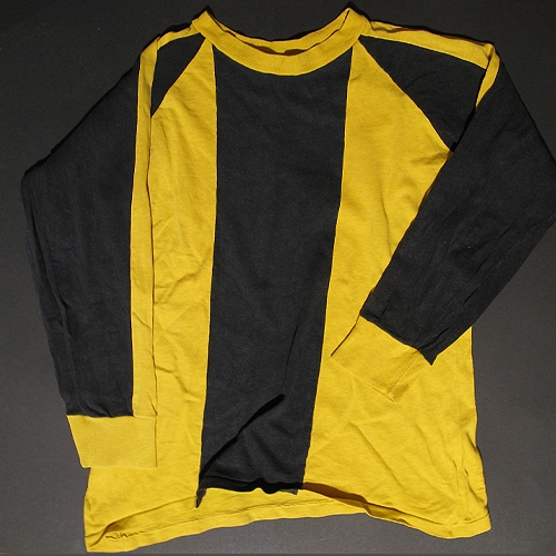 trikot_leihgabe_joerg_schneider_03